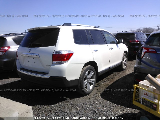 5TDDK3EH6DS239180 - 2013 TOYOTA HIGHLANDER LIMITED WHITE photo 4