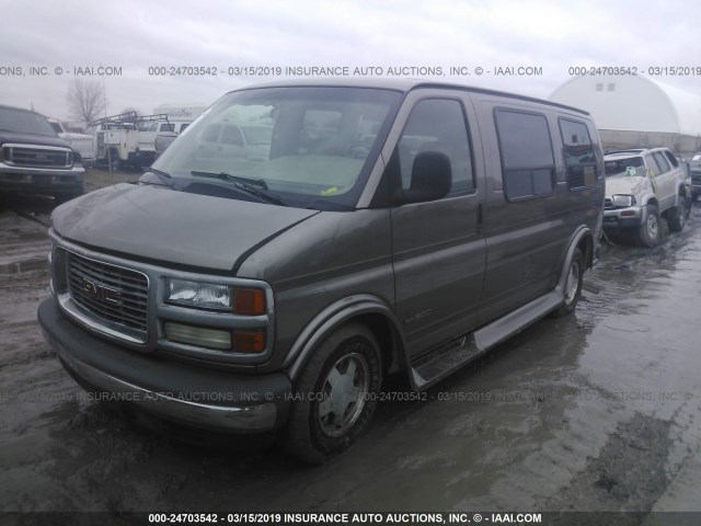 1GDFG15R0Y1193870 - 2000 GMC SAVANA RV G1500 Pewter photo 2