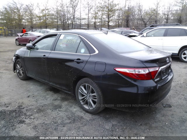 4T1BF1FK7GU238710 - 2016 TOYOTA CAMRY LE/XLE/SE/XSE 黑色 照片 3