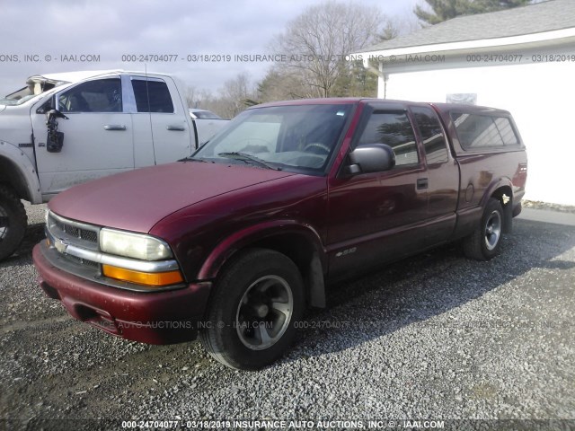 1GCCS1950Y8266708 - 2000 CHEVROLET S TRUCK S10 RED photo 2