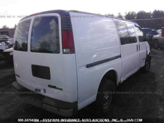 1GTHG35R2V1084072 - 1997 GMC SAVANA G3500 WHITE photo 4