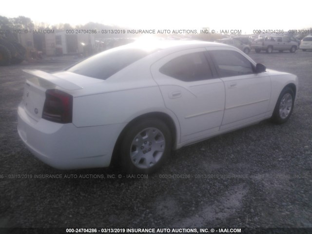 2B3KA43R47H624060 - 2007 DODGE CHARGER SE/SXT WHITE photo 4