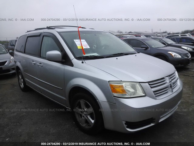 2D4RN5D18AR251285 - 2010 DODGE GRAND CARAVAN SXT SILVER photo 1