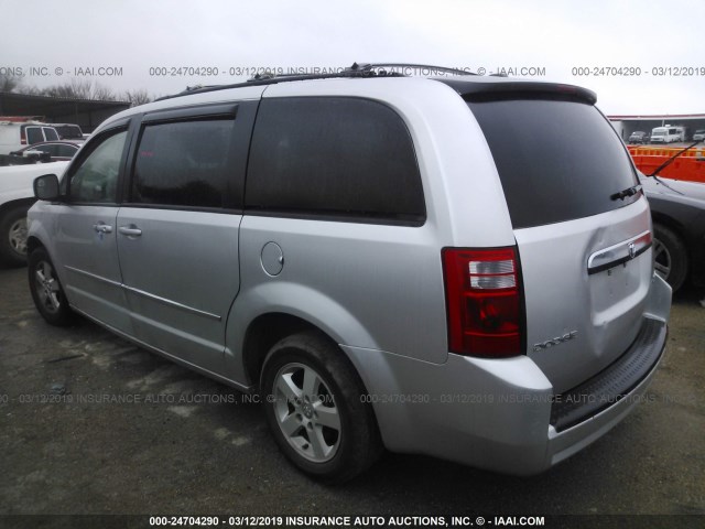 2D4RN5D18AR251285 - 2010 DODGE GRAND CARAVAN SXT SILVER photo 3