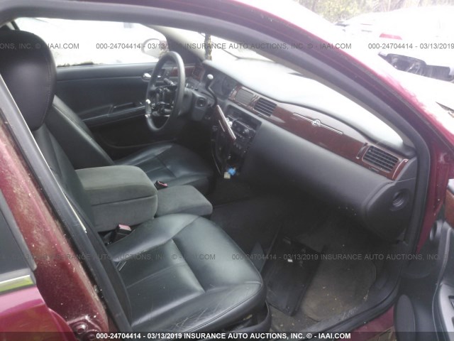 2G1WB55K369384245 - 2006 CHEVROLET IMPALA LS MAROON photo 5