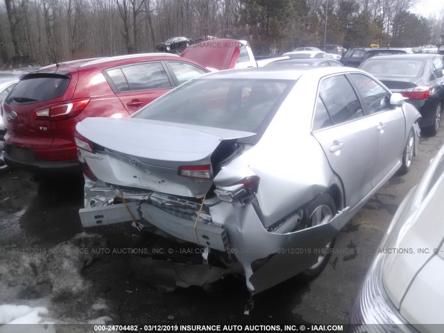 4T1BF1FK3DU715029 - 2013 TOYOTA CAMRY L/SE/LE/XLE ვერცხლისფერი ფოტო 4