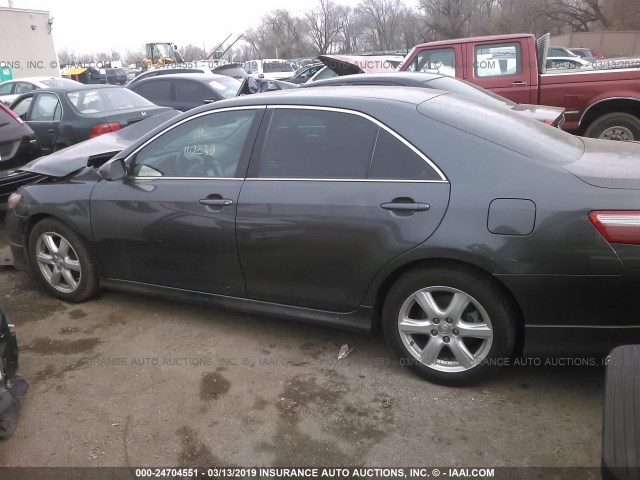 4T1BE46K18U242399 - 2008 TOYOTA CAMRY CE/LE/XLE/SE 蓝色 照片 3