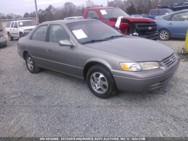 4T1BG22K5XU573554 - 1999 TOYOTA CAMRY CE/LE/XLE 灰色 照片 1
