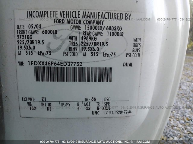 1FDXX46P64ED37752 - 2004 FORD F450 SUPER DUTY WHITE photo 9