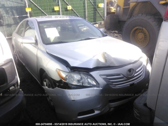4T1BE46K97U042899 - 2007 TOYOTA CAMRY NEW GENERAT CE/LE/XLE/SE SILVER photo 1