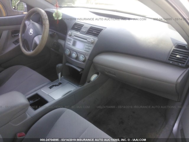 4T1BE46K97U042899 - 2007 TOYOTA CAMRY NEW GENERAT CE/LE/XLE/SE SILVER photo 5