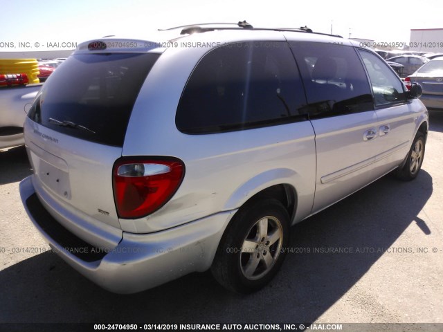 2D4GP44L65R574477 - 2005 DODGE GRAND CARAVAN SXT SILVER photo 4