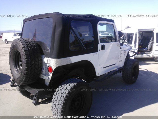 1J4FA49S51P340962 - 2001 JEEP WRANGLER / TJ SPORT WHITE photo 4