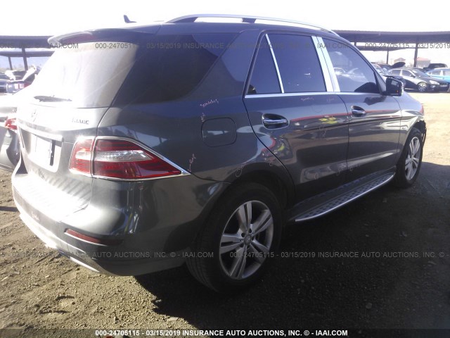 4JGDA5HB7CA050258 - 2012 MERCEDES-BENZ ML 350 4MATIC GRAY photo 4