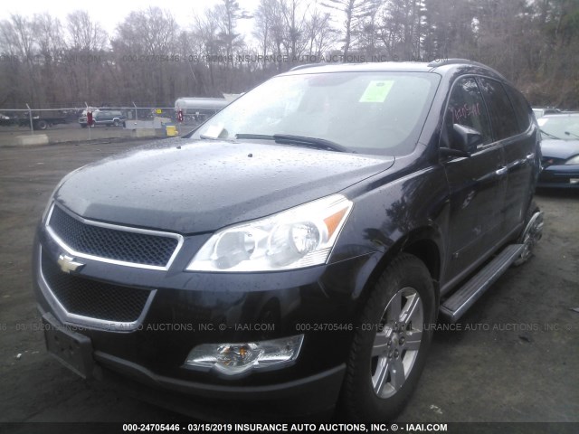 1GNLVFED9AS147542 - 2010 CHEVROLET TRAVERSE LT BLACK photo 2