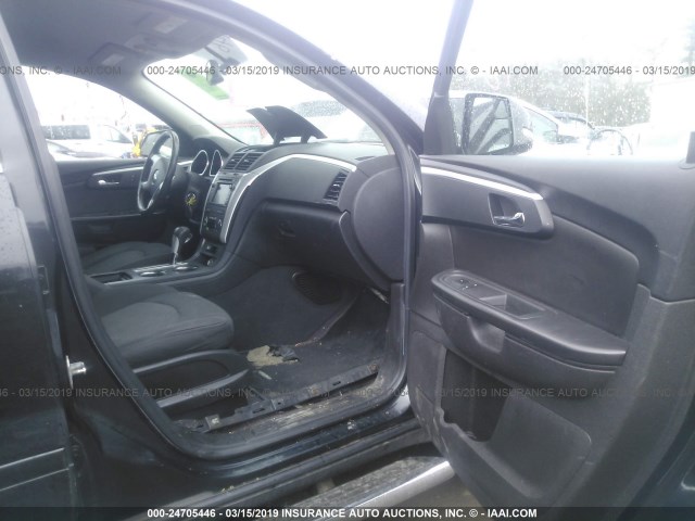 1GNLVFED9AS147542 - 2010 CHEVROLET TRAVERSE LT BLACK photo 5