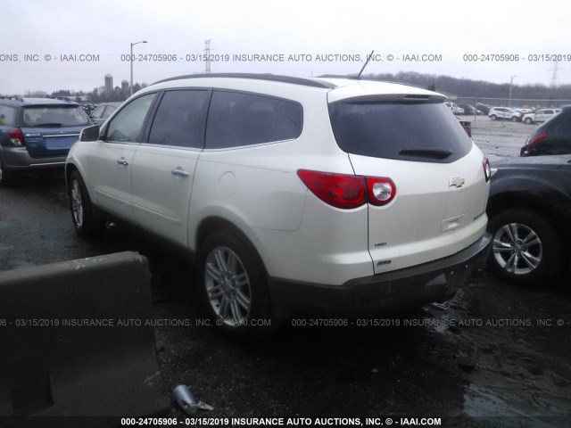 1GNKVGED6BJ107203 - 2011 CHEVROLET TRAVERSE LT WHITE photo 3