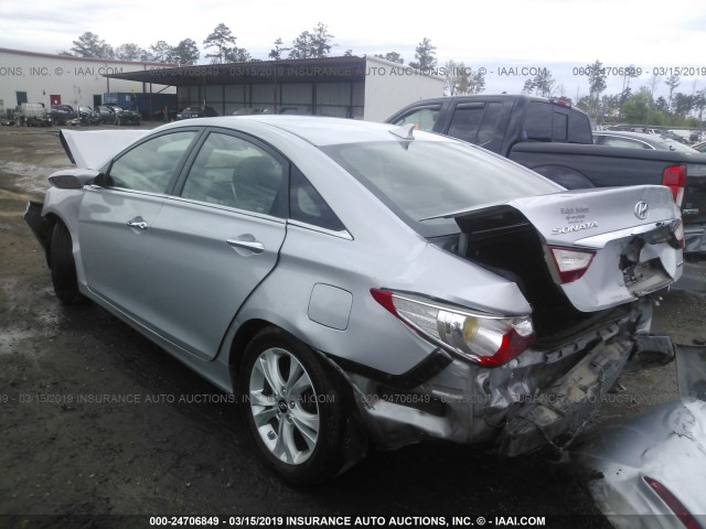 5NPEC4AC7BH140243 - 2011 HYUNDAI SONATA SE/LIMITED SILVER photo 3