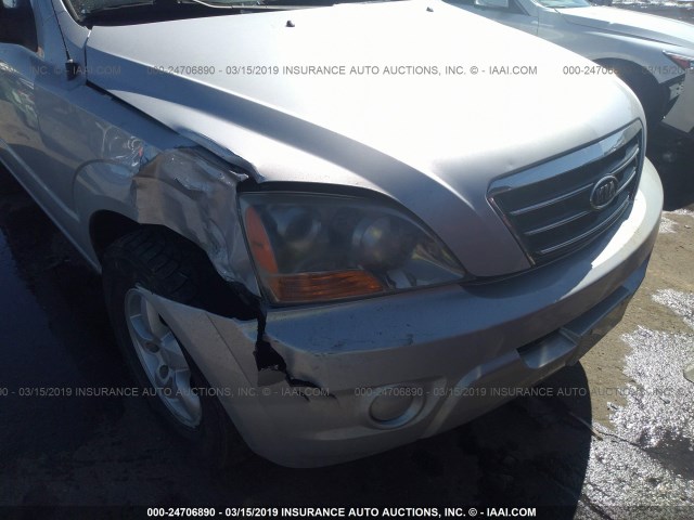 KNDJC736175692576 - 2007 KIA SORENTO EX/LX SILVER photo 6