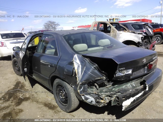4T1BG22K6XU443413 - 1999 TOYOTA CAMRY CE/LE/XLE 灰色 照片 3
