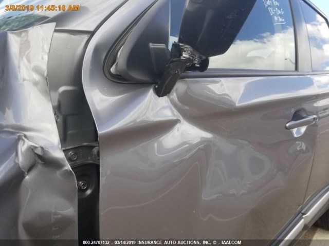 JA4AZ3A33JZ005169 - 2018 MITSUBISHI OUTLANDER SE/SEL GRAY photo 14