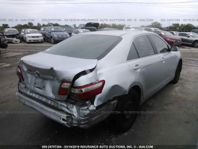 4T1BE46K47U514491 - 2007 TOYOTA CAMRY NEW GENERAT CE/LE/XLE/SE SILVER photo 4