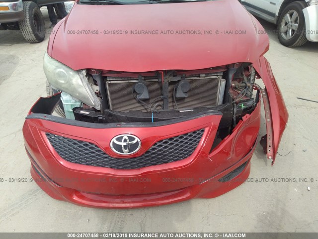 4T1BF3EK3BU609514 - 2011 TOYOTA CAMRY SE/LE/XLE 红色 照片 6