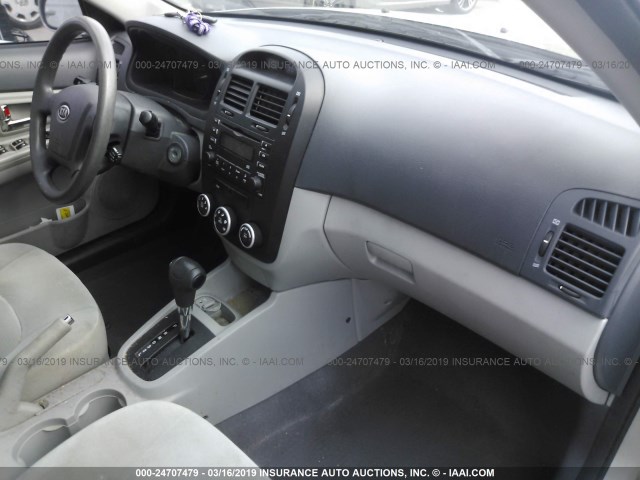 KNAFE221595633118 - 2009 KIA SPECTRA EX/LX/SX SILVER photo 5