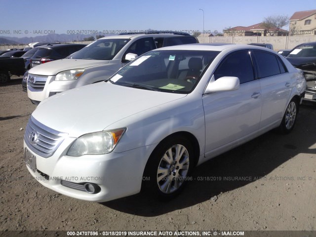 4T1BK36B98U267912 - 2008 TOYOTA AVALON XL/XLS/TOURING/LIMITED WHITE photo 2