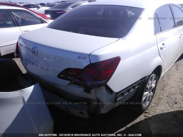 4T1BK36B98U267912 - 2008 TOYOTA AVALON XL/XLS/TOURING/LIMITED WHITE photo 6