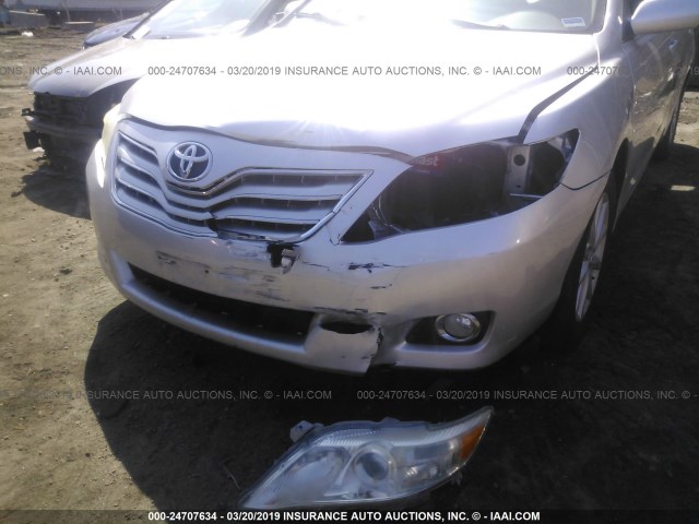 4T4BF3EK4BR165551 - 2011 TOYOTA CAMRY SE/LE/XLE 银色 照片 6