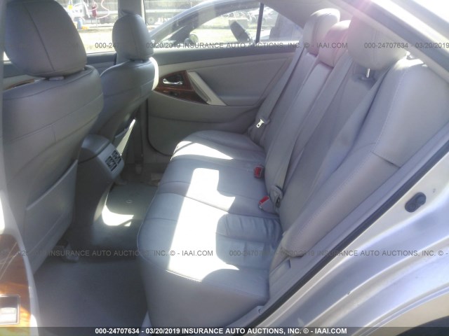 4T4BF3EK4BR165551 - 2011 TOYOTA CAMRY SE/LE/XLE 银色 照片 8