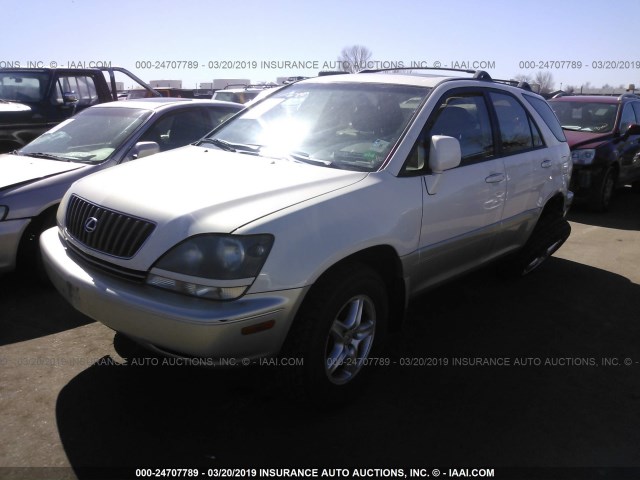 JT6HF10U4Y0143305 - 2000 LEXUS RX 300 WHITE photo 2