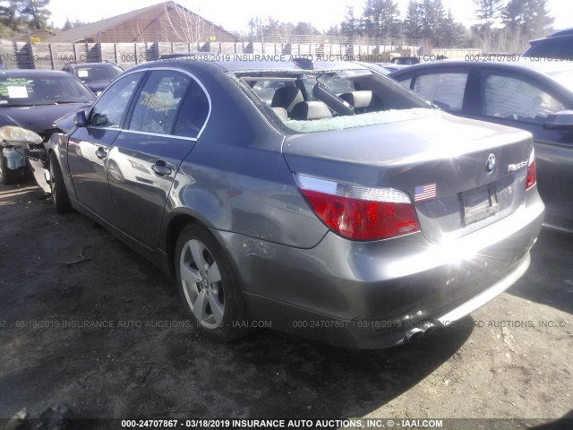 WBANF33596CS36406 - 2006 BMW 525 XI GRAY photo 3