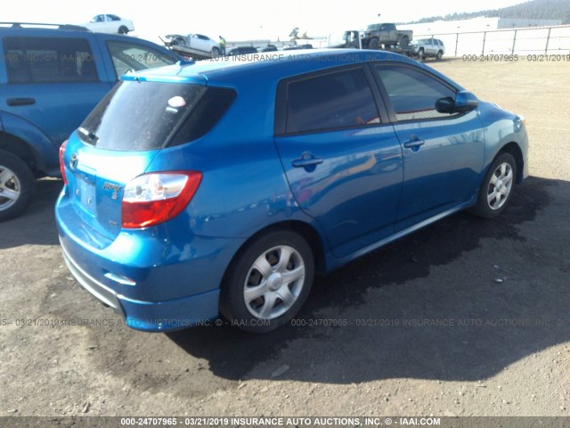 2T1LE40EX9C007378 - 2009 TOYOTA COROLLA MATRIX S BLUE photo 4