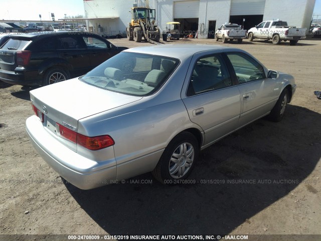 4T1BG22K91U094903 - 2001 TOYOTA CAMRY CE/LE/XLE SILVER photo 4