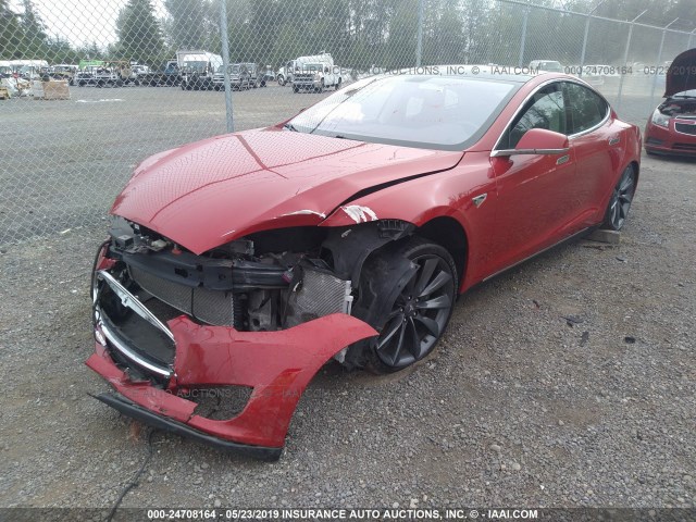 5YJSA1DPXDFP21887 - 2013 TESLA MODEL S RED photo 2