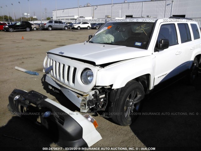 1C4NJPFA9FD430042 - 2015 JEEP PATRIOT LATITUDE WHITE photo 2