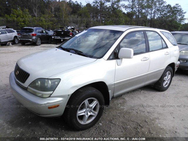 JT6HF10UXY0156995 - 2000 LEXUS RX 300 WHITE photo 2