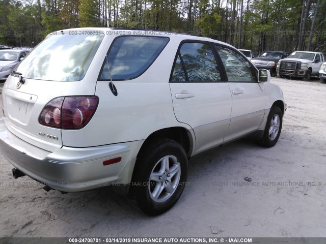 JT6HF10UXY0156995 - 2000 LEXUS RX 300 WHITE photo 4