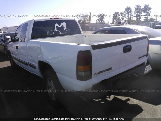 2GCEC19V121414803 - 2002 CHEVROLET SILVERADO C1500 WHITE photo 3