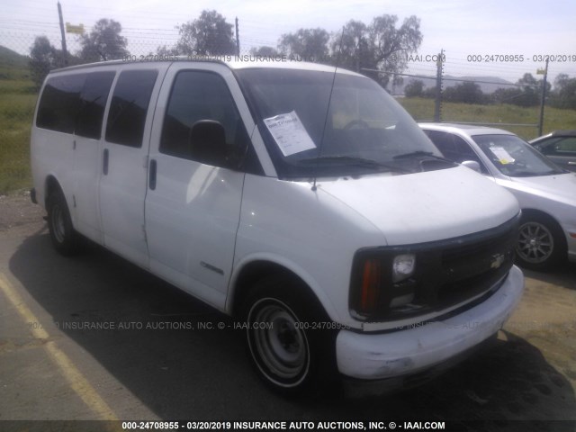 1GNFG15M7Y1246998 - 2000 CHEVROLET EXPRESS G1500  WHITE photo 1