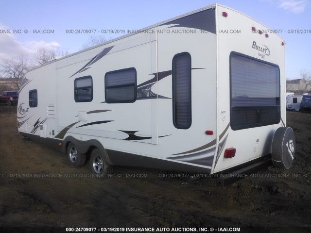 4YDT27827BD420823 - 2011 KEYSTONE BULLET WHITE photo 3