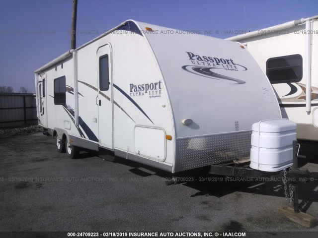 4YDT2852096411678 - 2009 KEYS CAMPER  WHITE photo 1