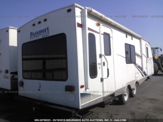 4YDT2852096411678 - 2009 KEYS CAMPER  WHITE photo 4