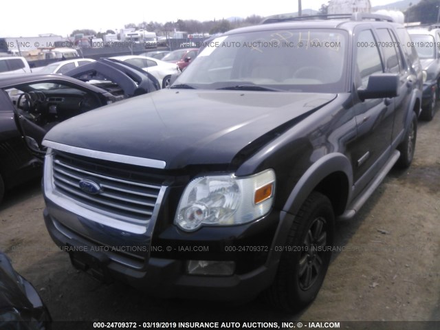 1FMEU73E96UA15622 - 2006 FORD EXPLORER XLT BLACK photo 2