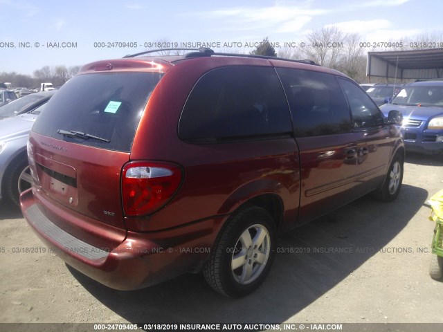 2D4GP44L77R320893 - 2007 DODGE GRAND CARAVAN SXT RED photo 4