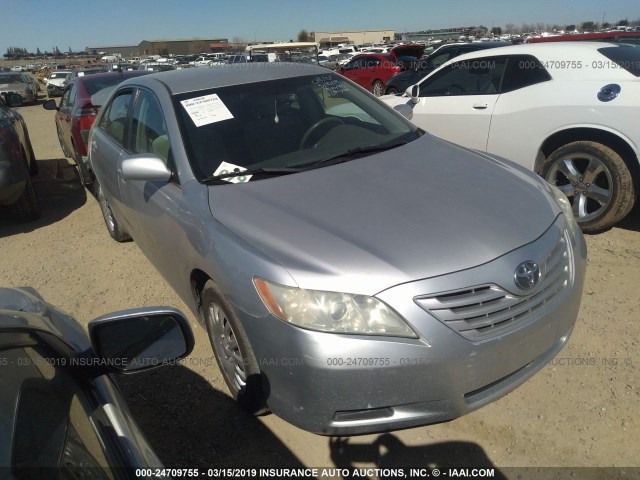 4T1BE46K27U525716 - 2007 TOYOTA CAMRY NEW GENERAT CE/LE/XLE/SE SILVER photo 1