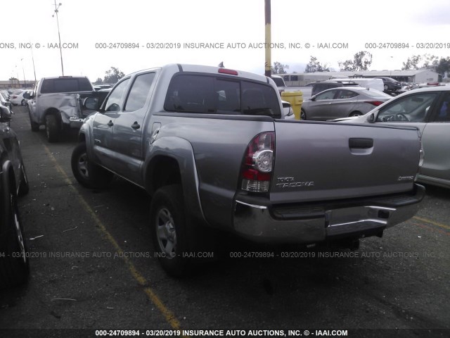 5TFJX4GN9FX047066 - 2015 TOYOTA TACOMA DOUBLE CAB PRERUNNER SILVER photo 3
