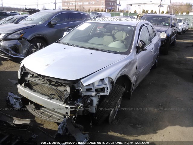 1G1ZC5EB4AF238334 - 2010 CHEVROLET MALIBU 1LT 银色 照片 2
